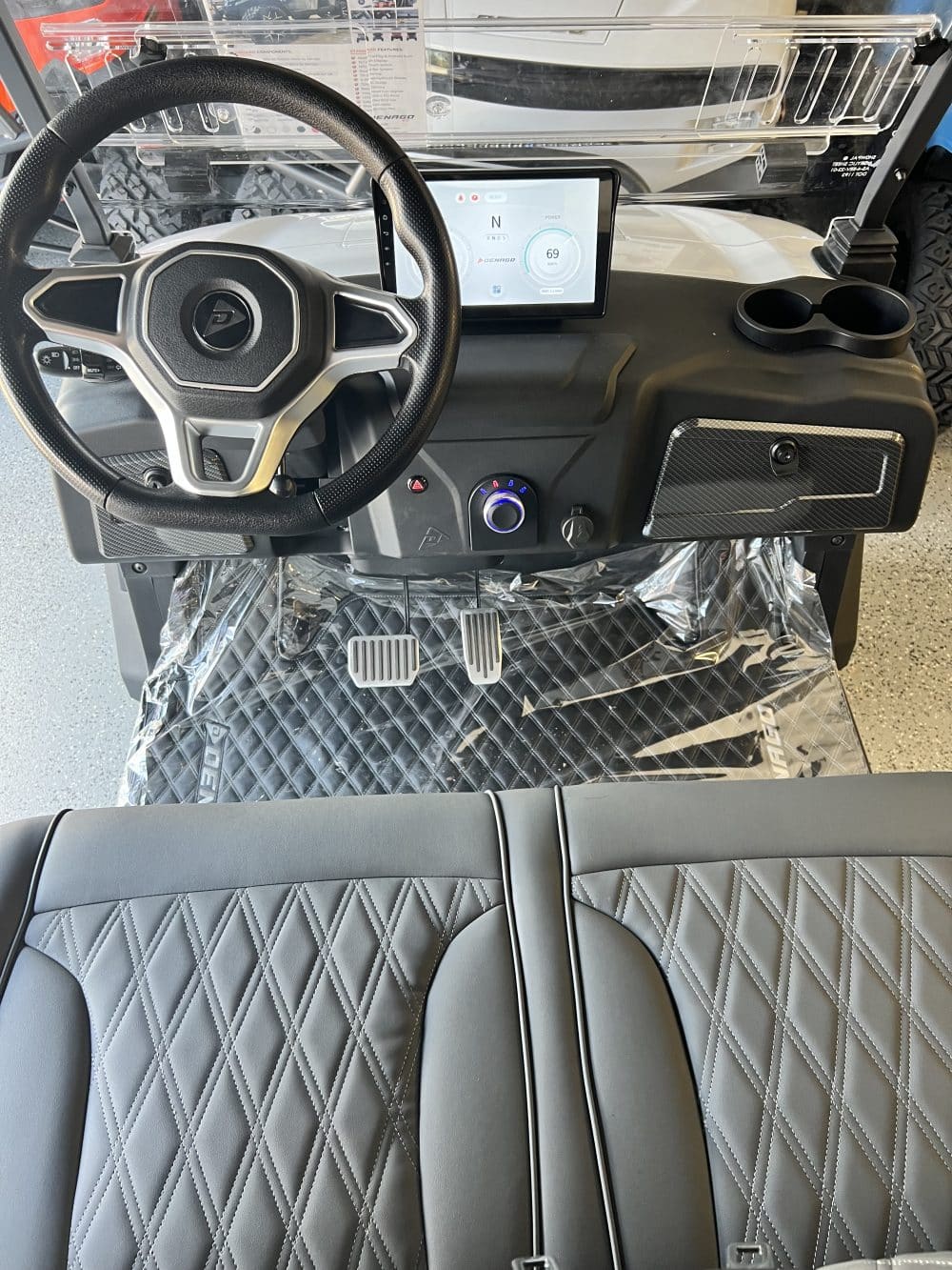 2025 Denago EV Rover XL - White - Image 3