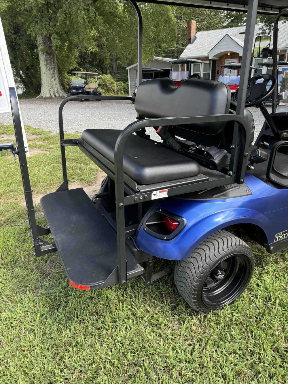 2019 Ezgo TXT - blue - Image 5