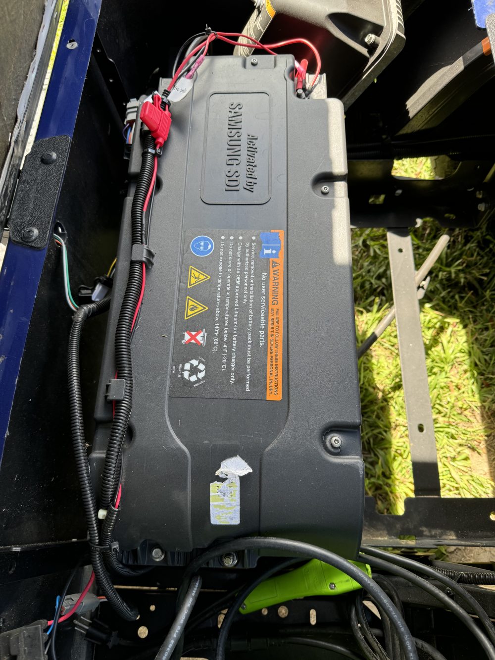 2019 EZGO TXT - BLUE - Image 4