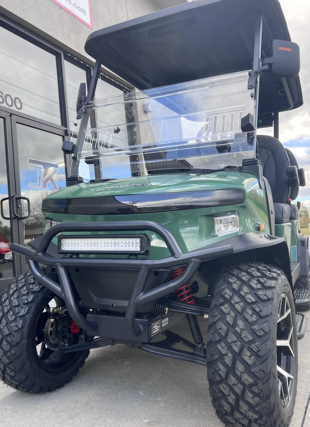 2025 DENAGO ROVER Xl - VERDANT GREEN - Image 5