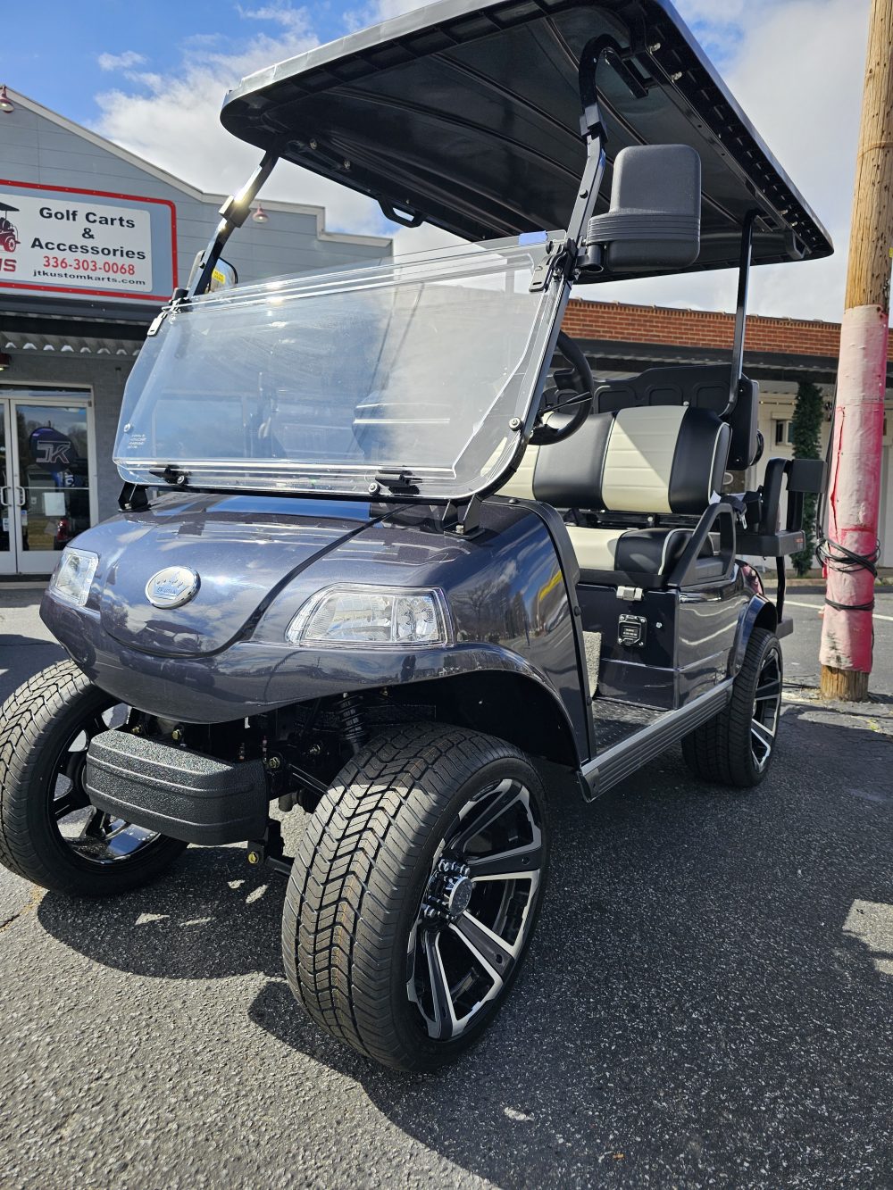2025 Evolution Classic 4 Plus - Artic Gray