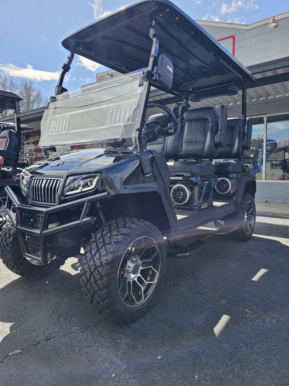 2025 Evolution D5 Maverick 4 Plus - Black Sapphire