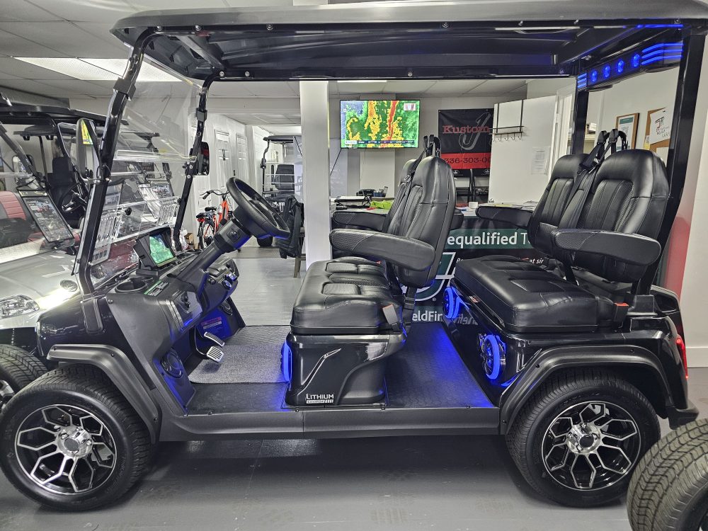 2025 Evolution D5 Ranger 4 Plus - Black Sapphire - Image 3