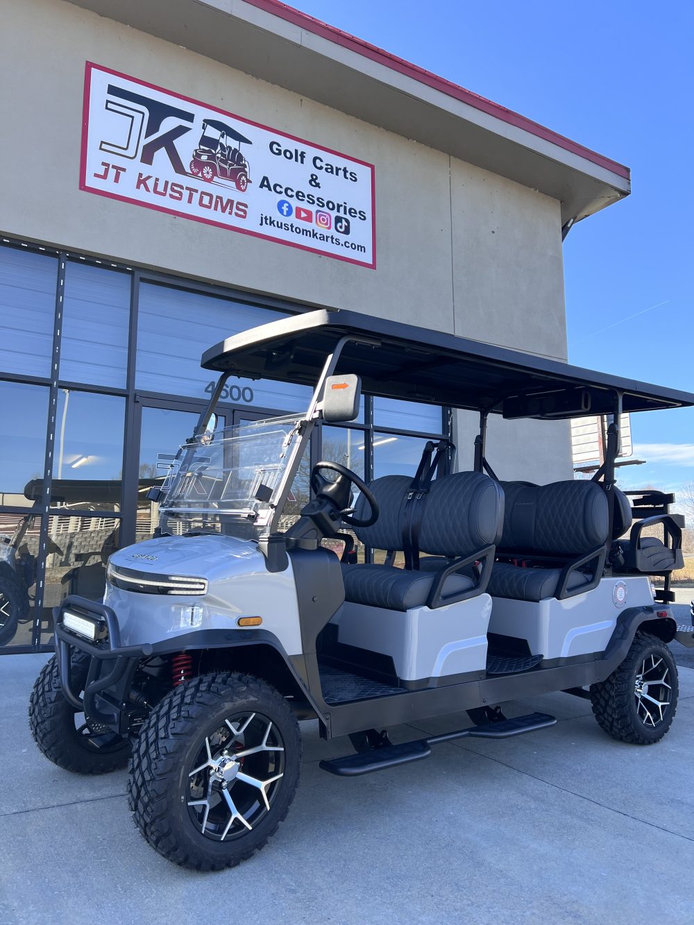 2025 DENAGO XL6 - SIX SEATER - GREY