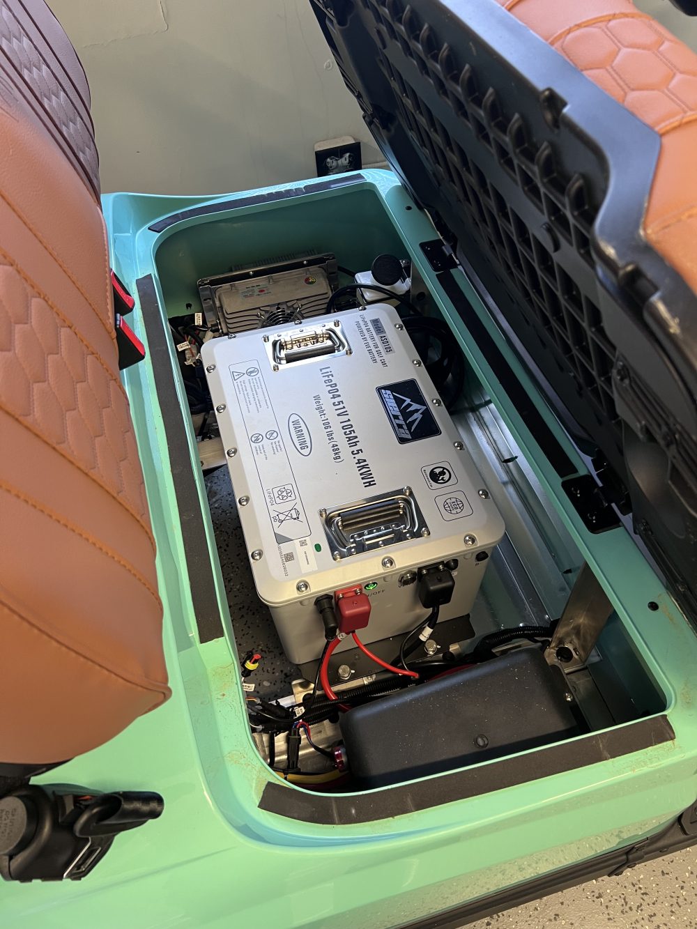 2025 Sierra LSV AX2 - Seafoam Green - Image 4