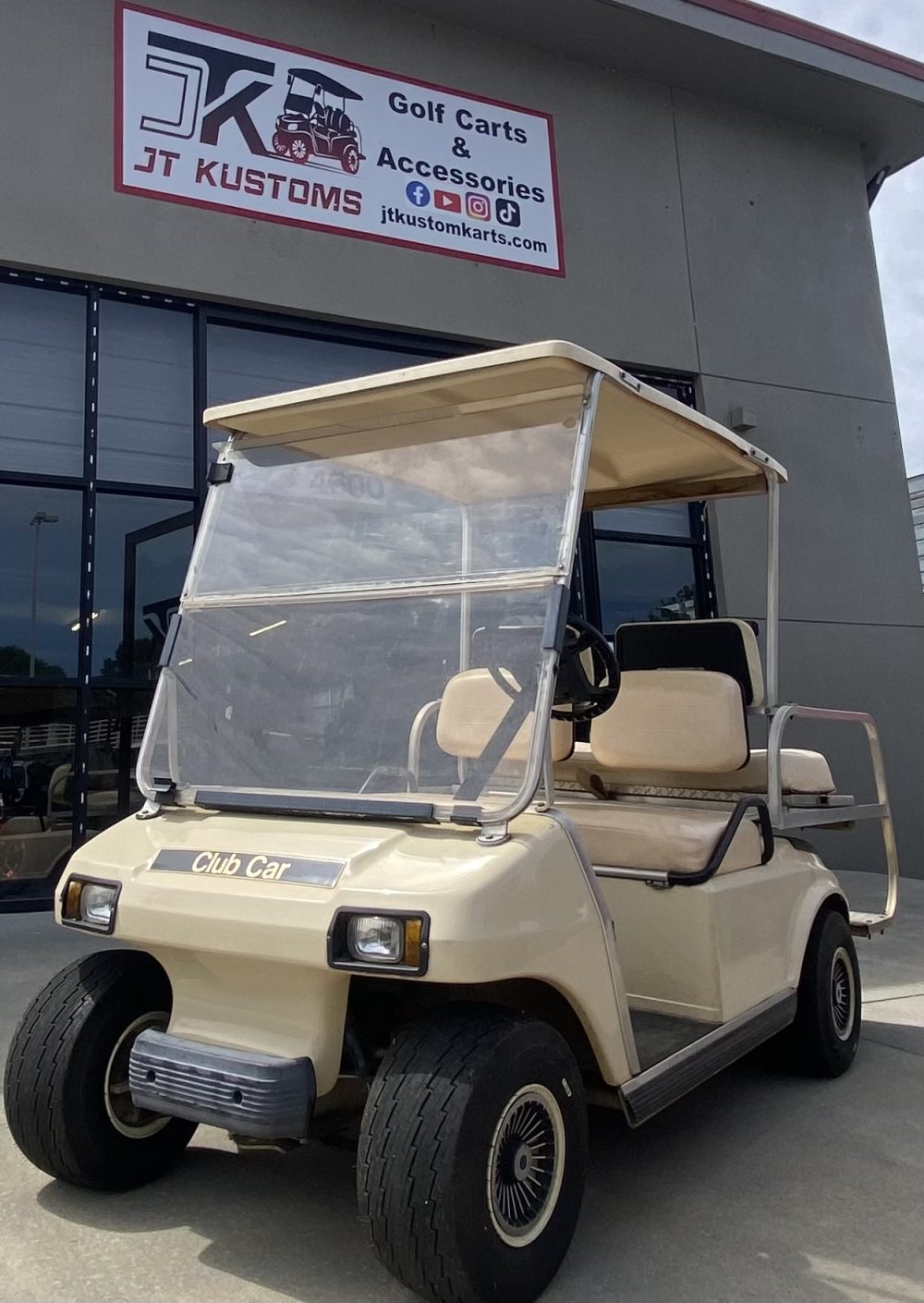 1995 CLUB CAR DS - TAN - Image 4