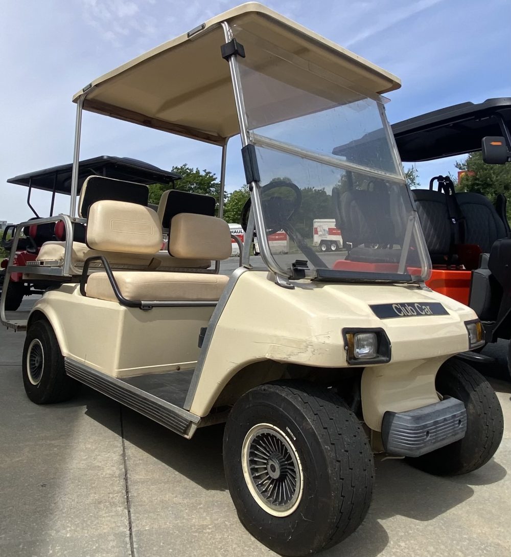 1995 CLUB CAR DS - TAN
