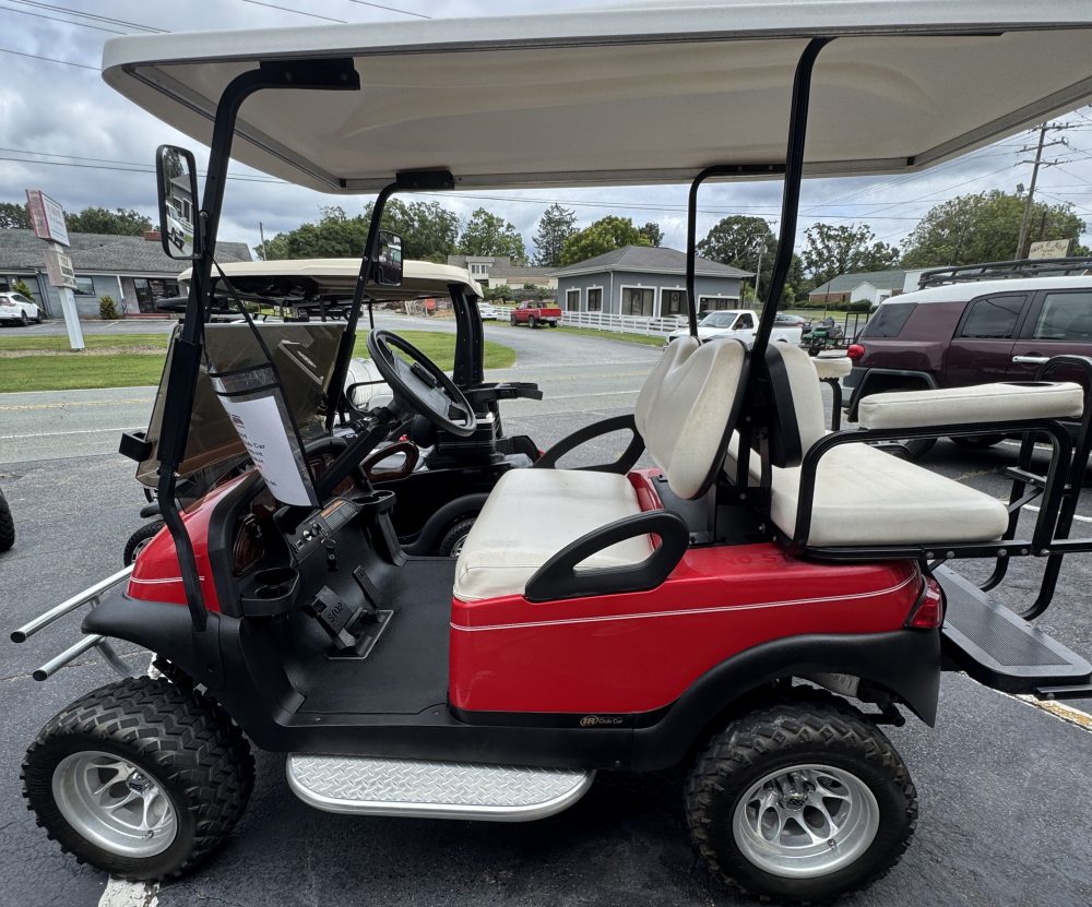 2006 Club Car PRECEDENT - red - Image 2