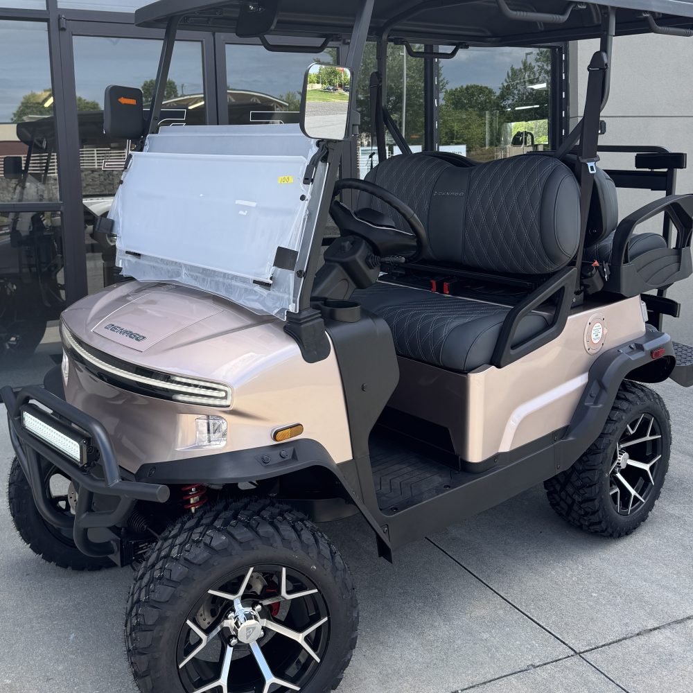 2025 DENAGO NOMAD XL - CHAMPAGNE
