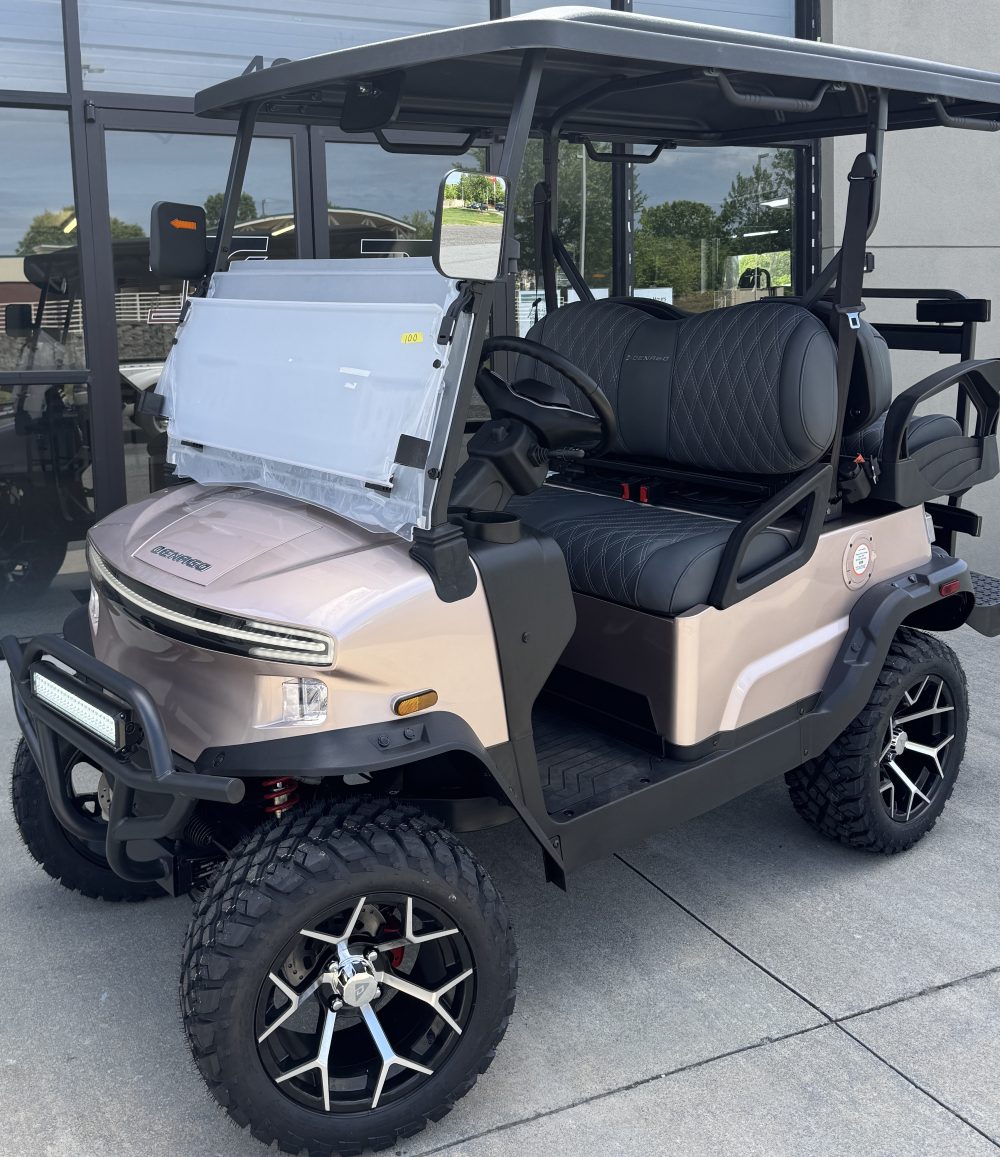 2025 DENAGO NOMAD XL - CHAMPAGNE