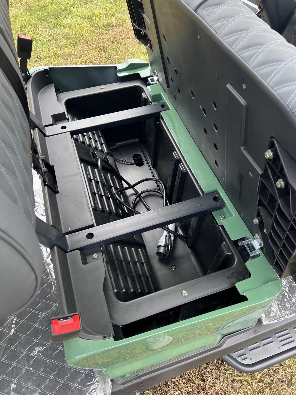 2025 Denago EV Rover XL-6 - Verdant Green - Image 6