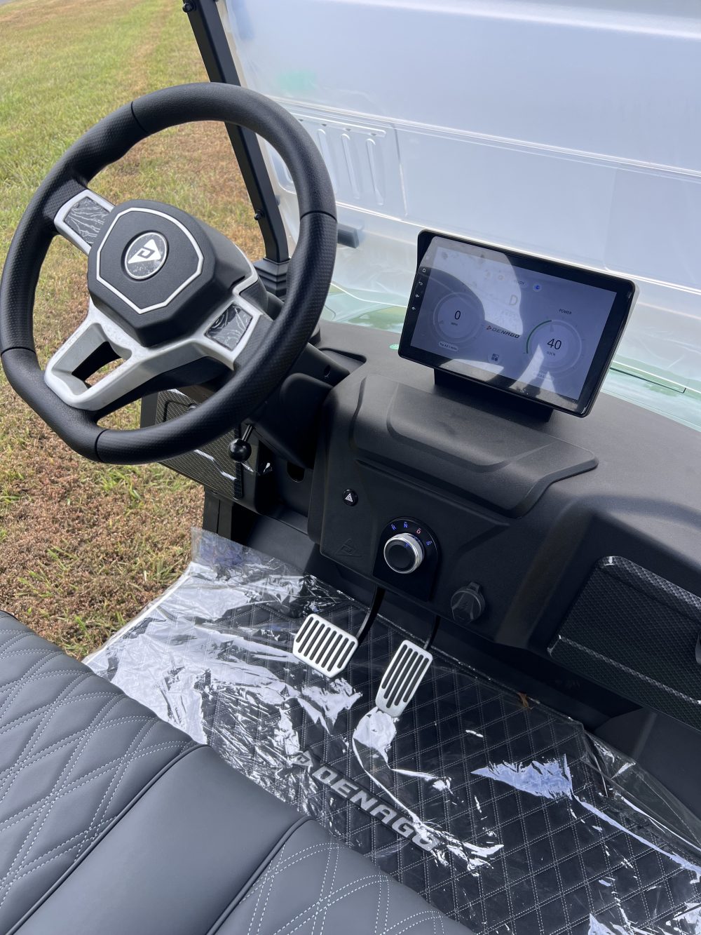 2025 Denago EV Rover XL-6 - Verdant Green - Image 8