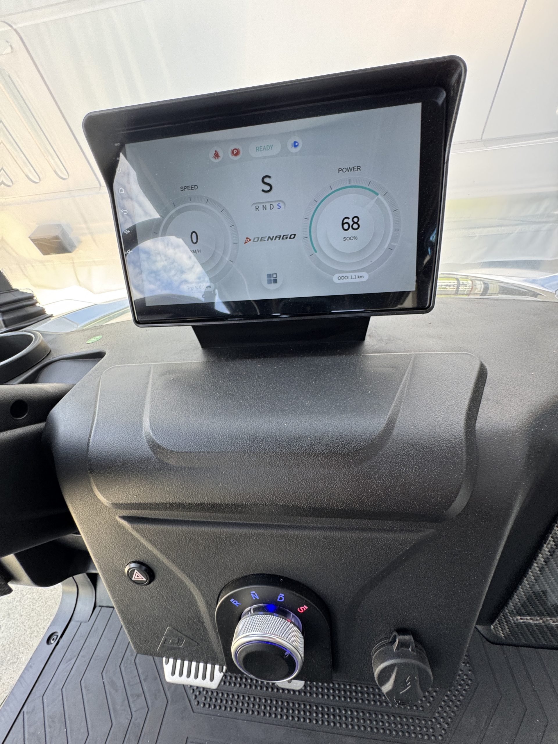 2025 DENAGO NOMAD XL - GREY - Image 4