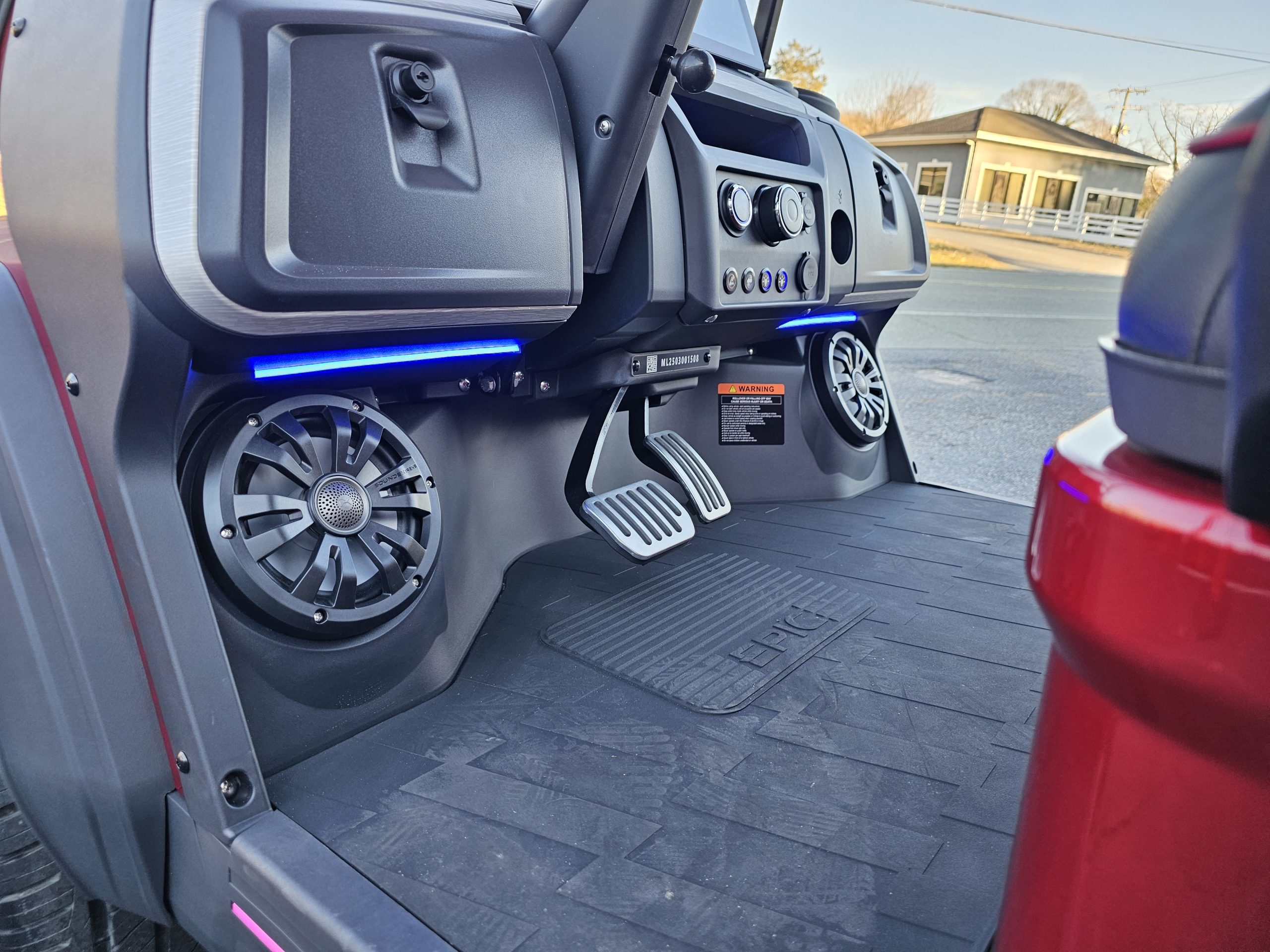 2026 Epic Carts E40FX - Burgundy - Image 7